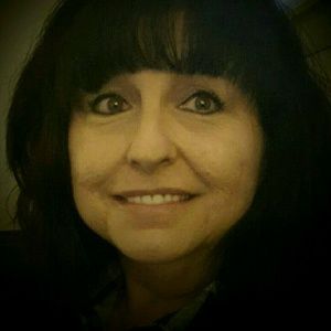 Meet your Posher, Anita